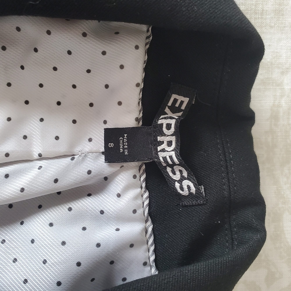 Express Black Blazer - Picture 4 of 4